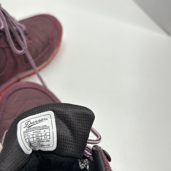 Danner x Free People Movement Jag Boots Quilted Lace Up Ankle Boot Purple Size 8 - Picture 9 of 10